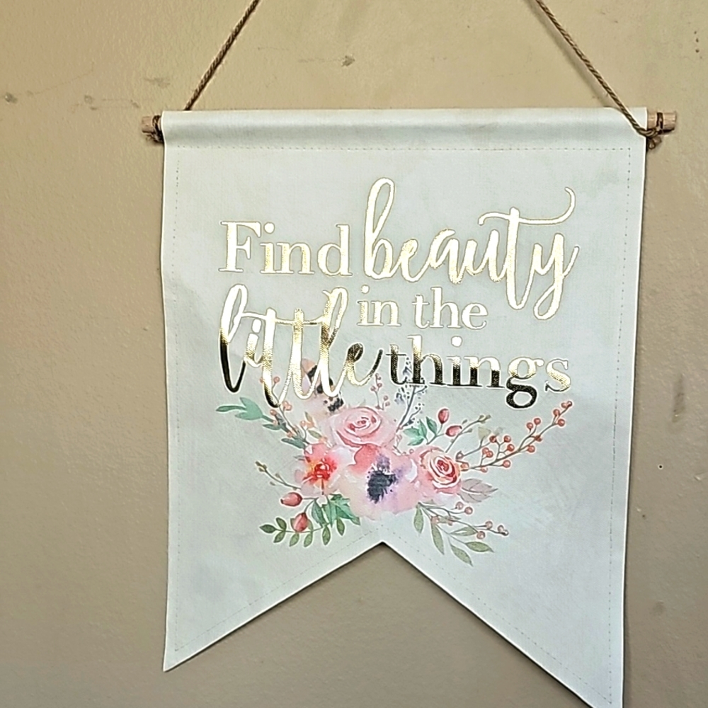 Canvas wall hanging